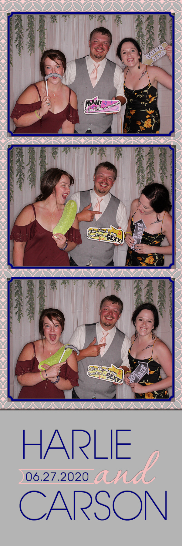Carson and Harlie's Wedding | View more photos from the event at gallery.photoboothbillings.com/u/PhotoBoothBillings/Carson-and-Harlies-Wedding